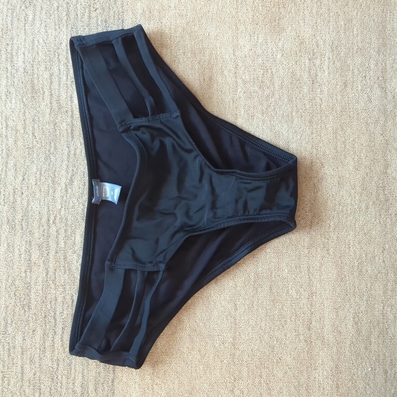 Aerie S Black Strappy Bikini - Picture 8 of 11